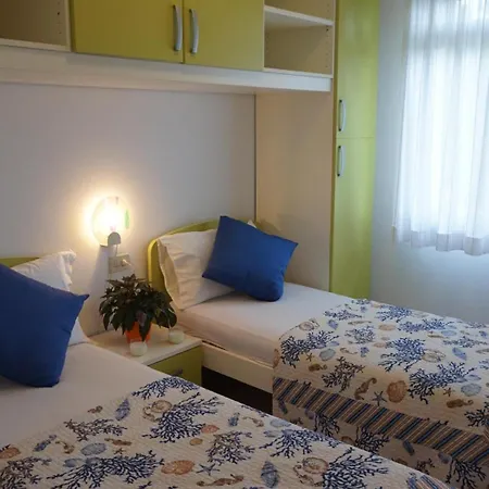Apartment Residenza Fiori Lignano *